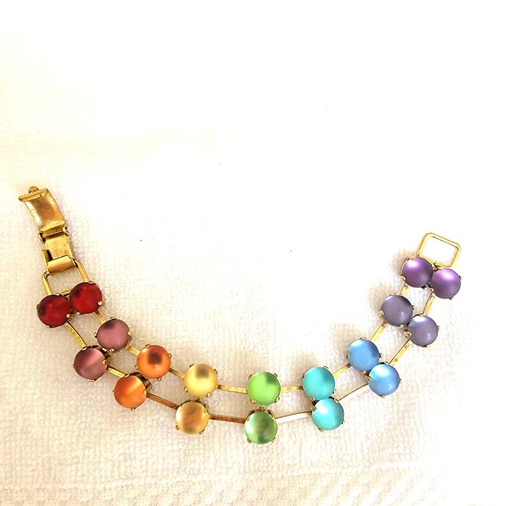 RAINBOW OF COLOR GLASS CABOCHON GOLD TONE FANCY BRACELET NEW